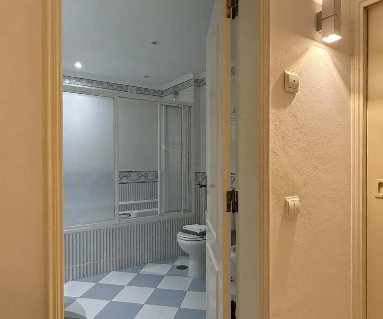Guest house Sofeelings Quarto Praia Piso 1, Baixa De Albufeira