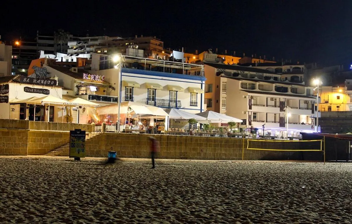 Guest house Sofeelings Quarto Praia Piso 1, Baixa De Albufeira